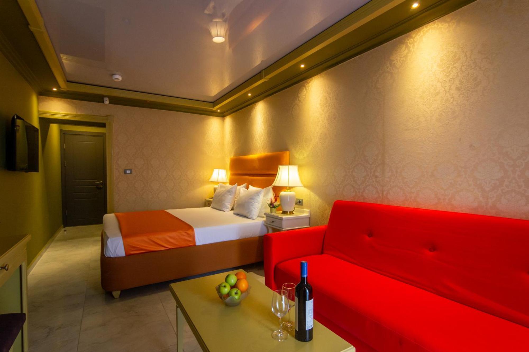 Hotel Craiova By Phoenicia Blue View Олімп Екстер'єр фото